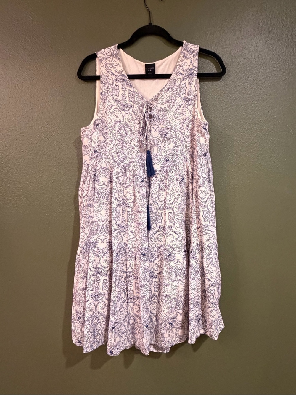 Anthropologie Sleeveless Paisley Mini Dress in White and Blue